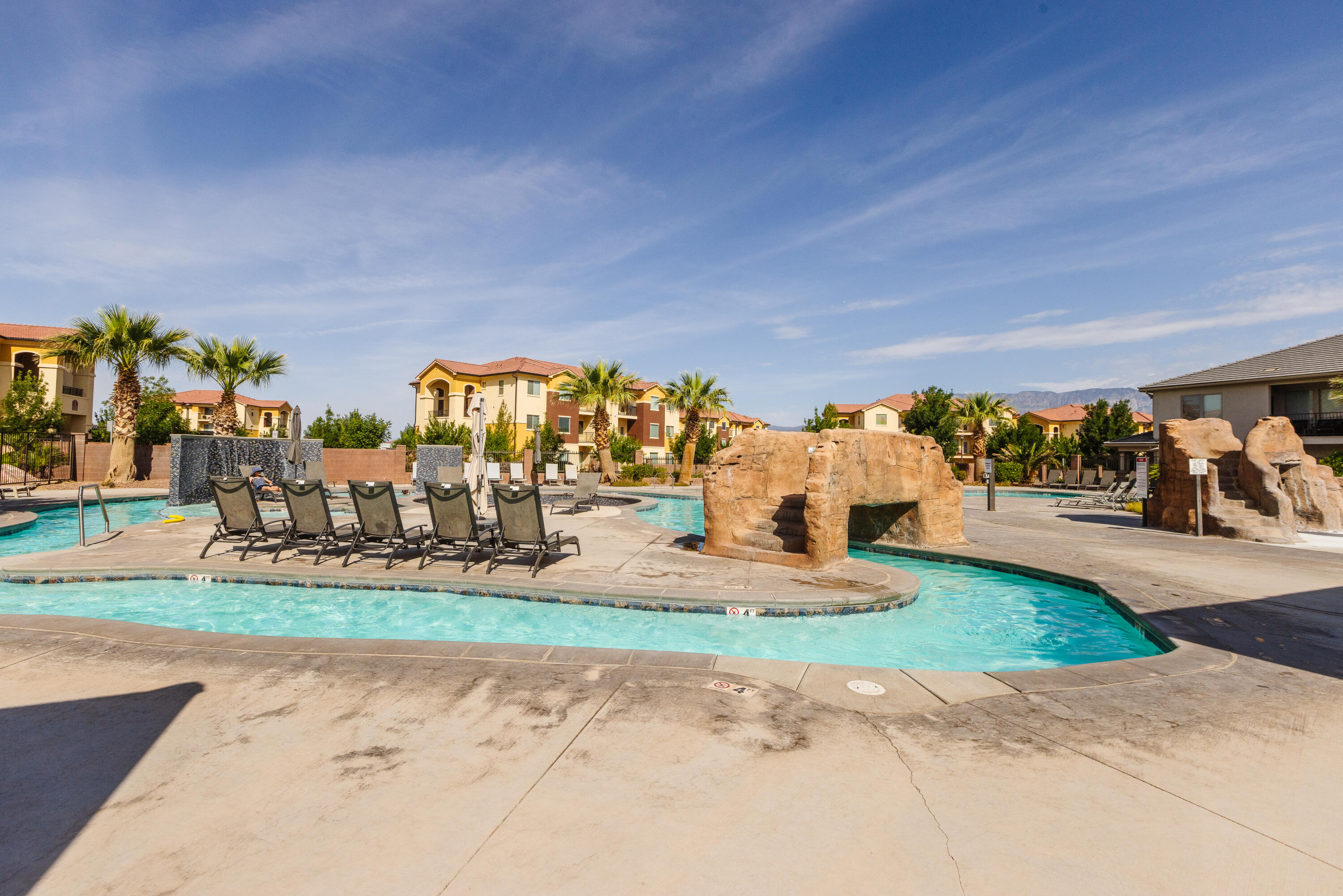 ZION VILLAGE TWHM - Residential