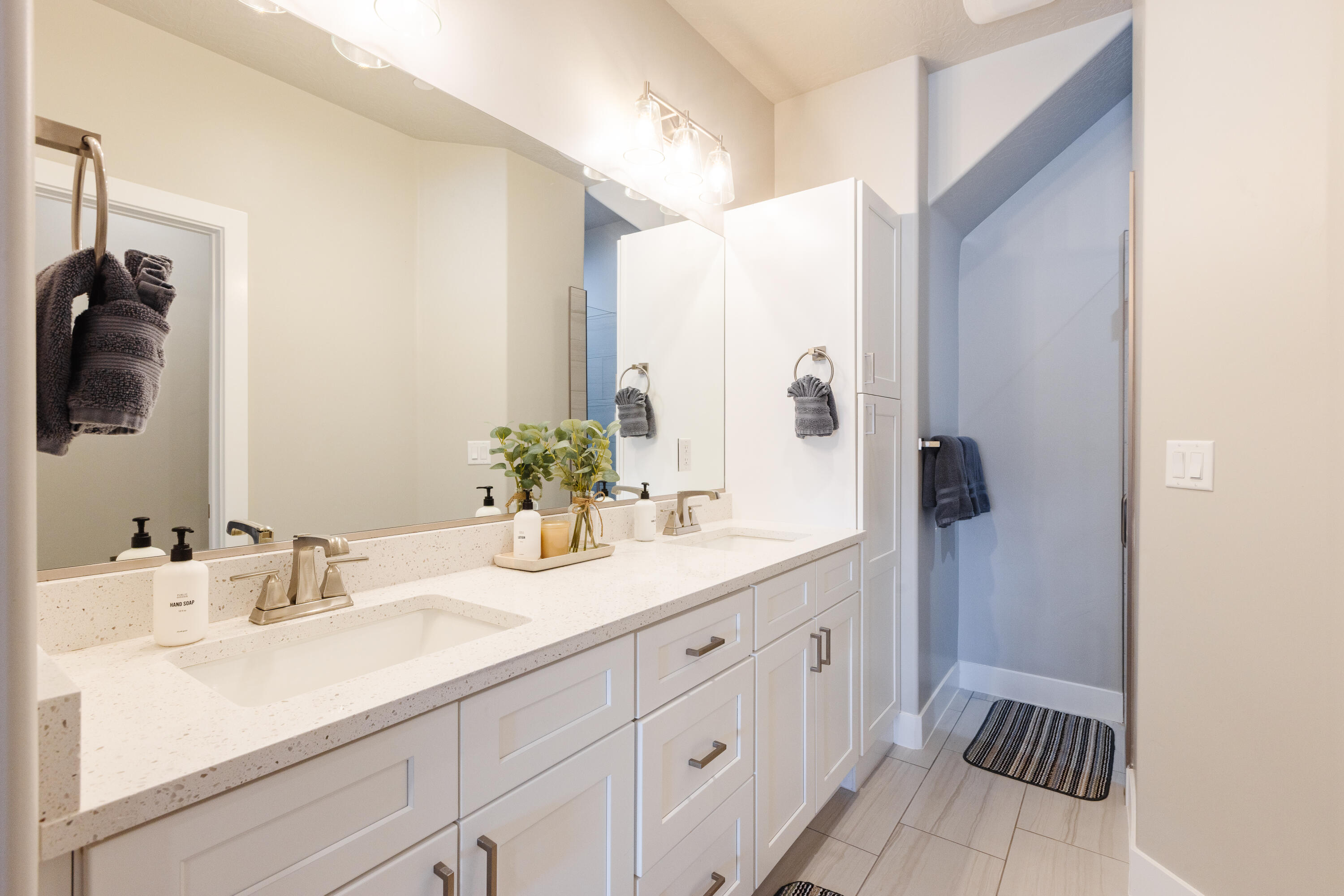 ZION VILLAGE TWHM - Residential