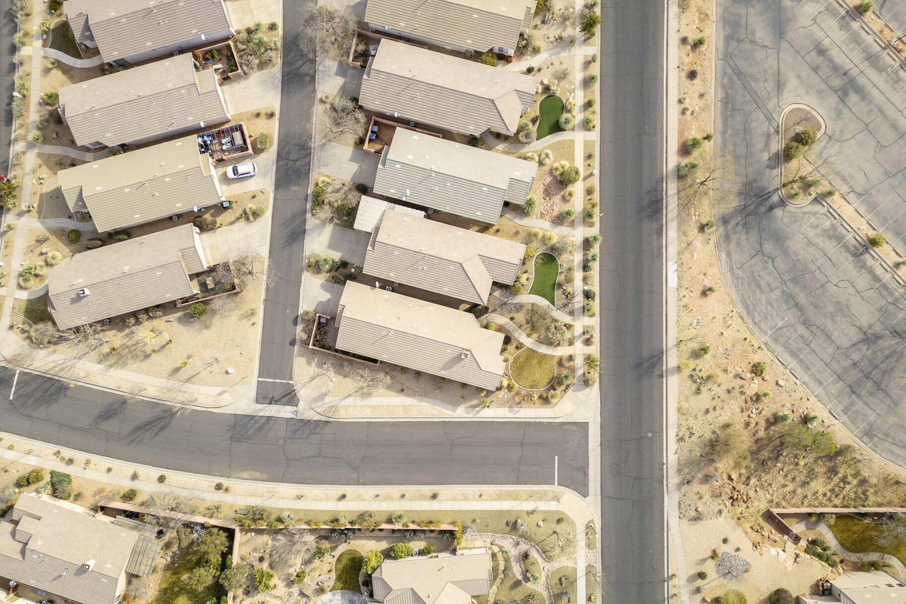 CORAL CANYON - Residential