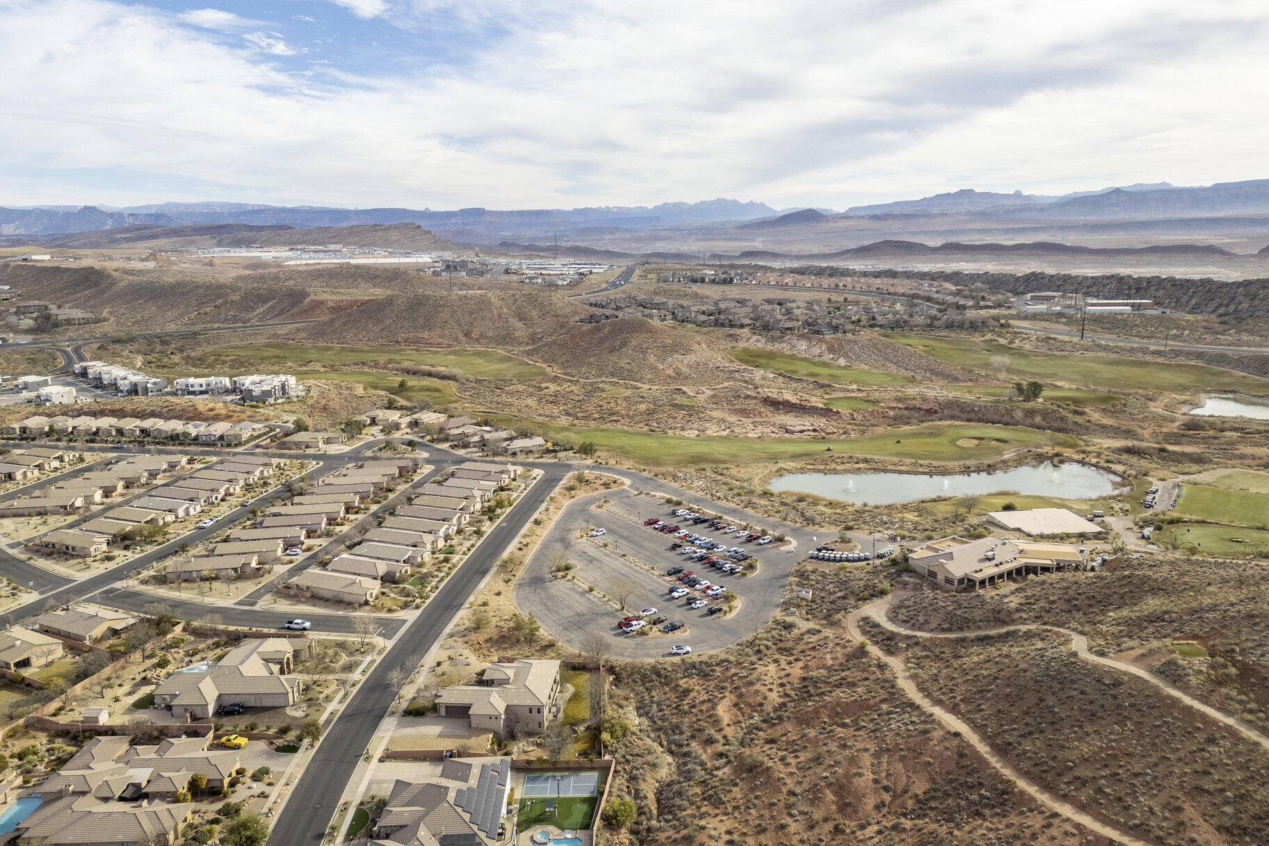 CORAL CANYON - Residential