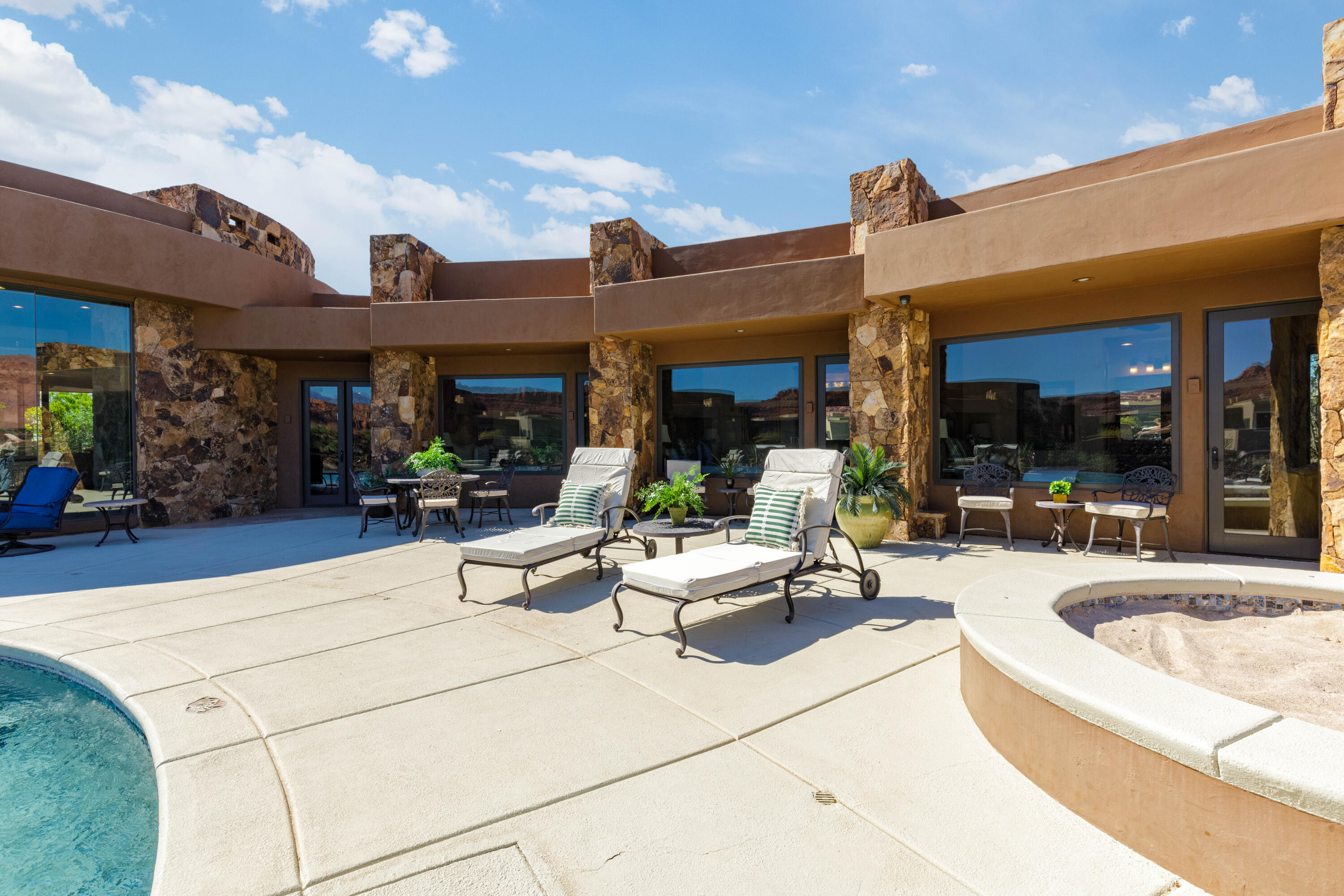 ENTRADA AT SNOW CANYON CHACO WEST - Residential