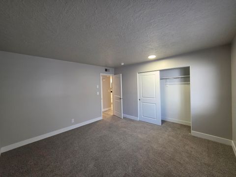 Tiny photo for 570 S Main ST 17 #17, Saint George, UT 84770 (MLS # 26-271407)