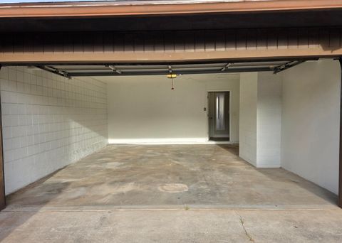 Tiny photo for 570 S Main ST 17 #17, Saint George, UT 84770 (MLS # 26-271407)