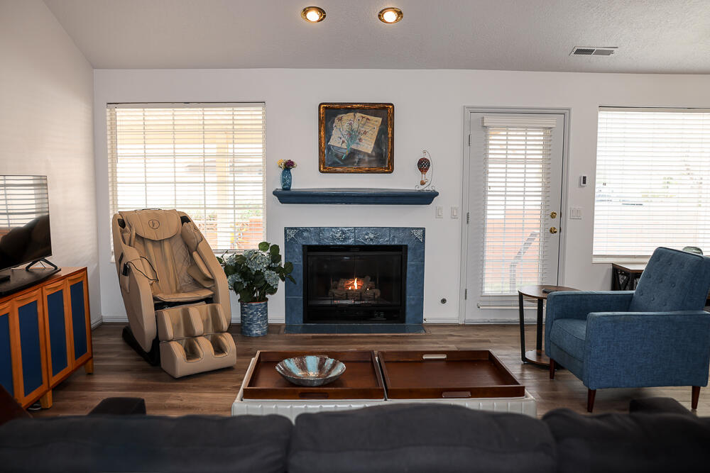 BLOOMINGTON RANCHES TOWNHOMES - Residential