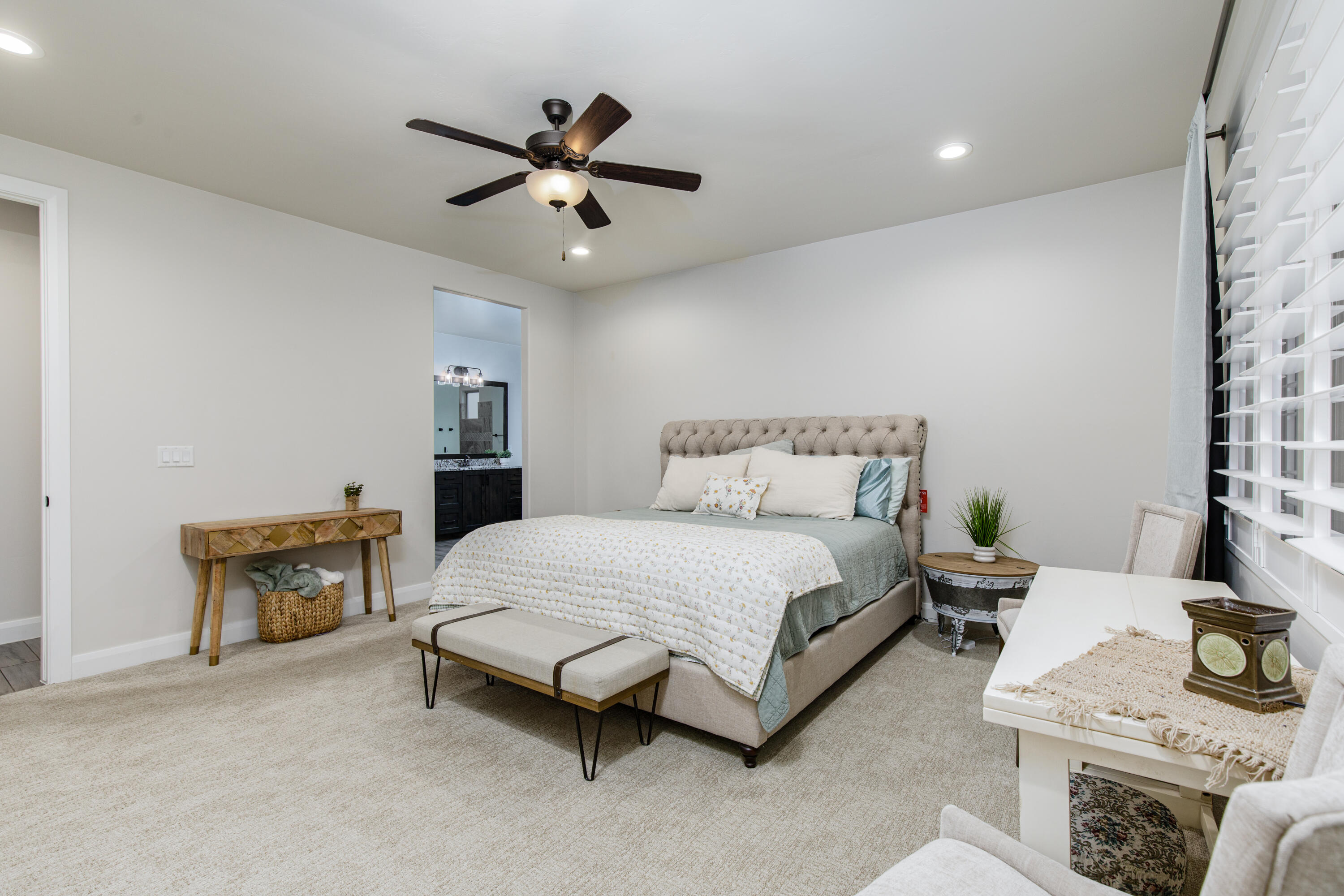 OAKWOOD ESTATES - Residential