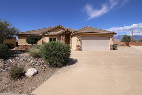 Photo of 679 N 75 E, La Verkin, UT 84745 (MLS # 26-276031)