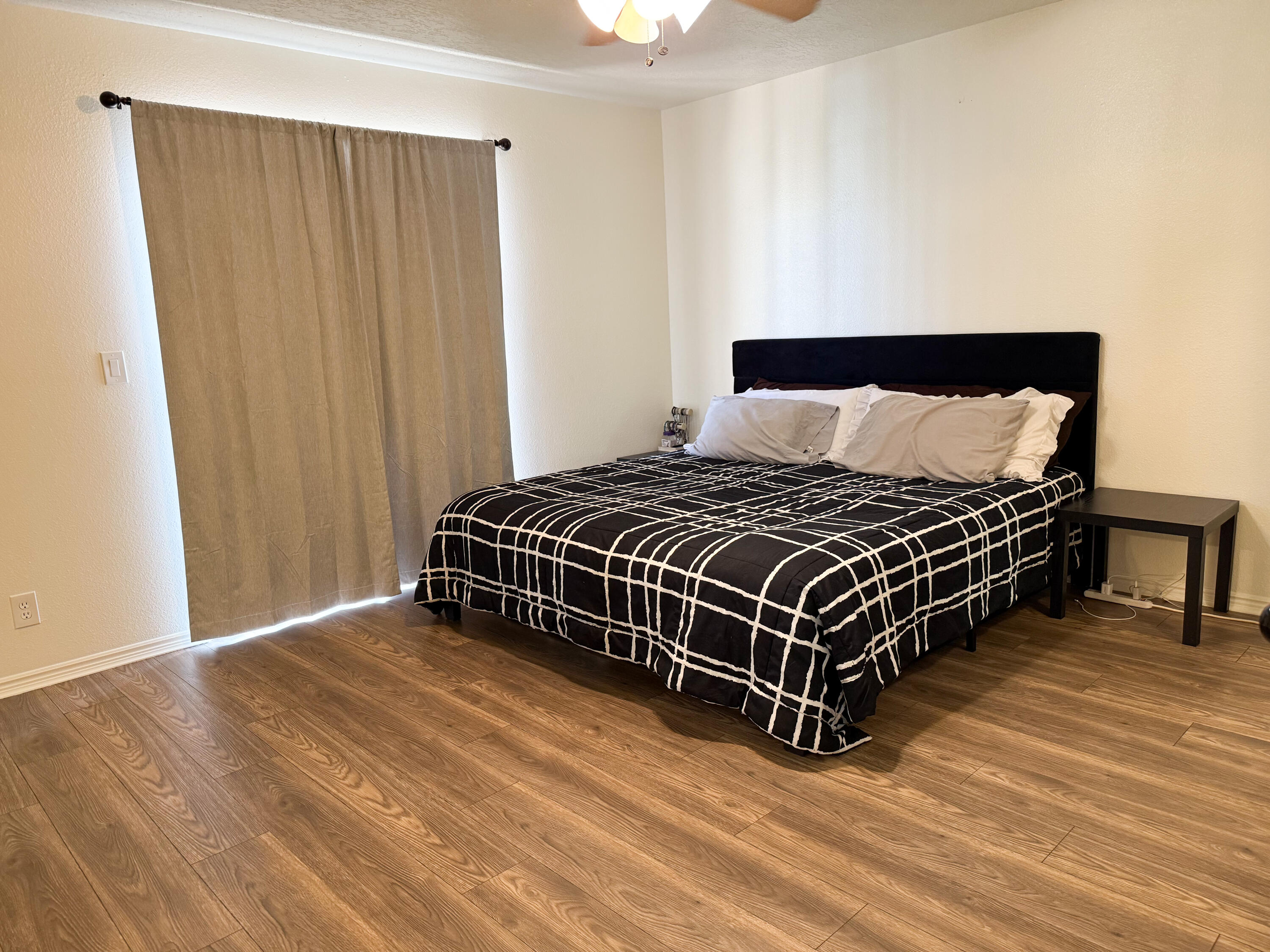 COLOR VIEW TOWNHOMES - Residential