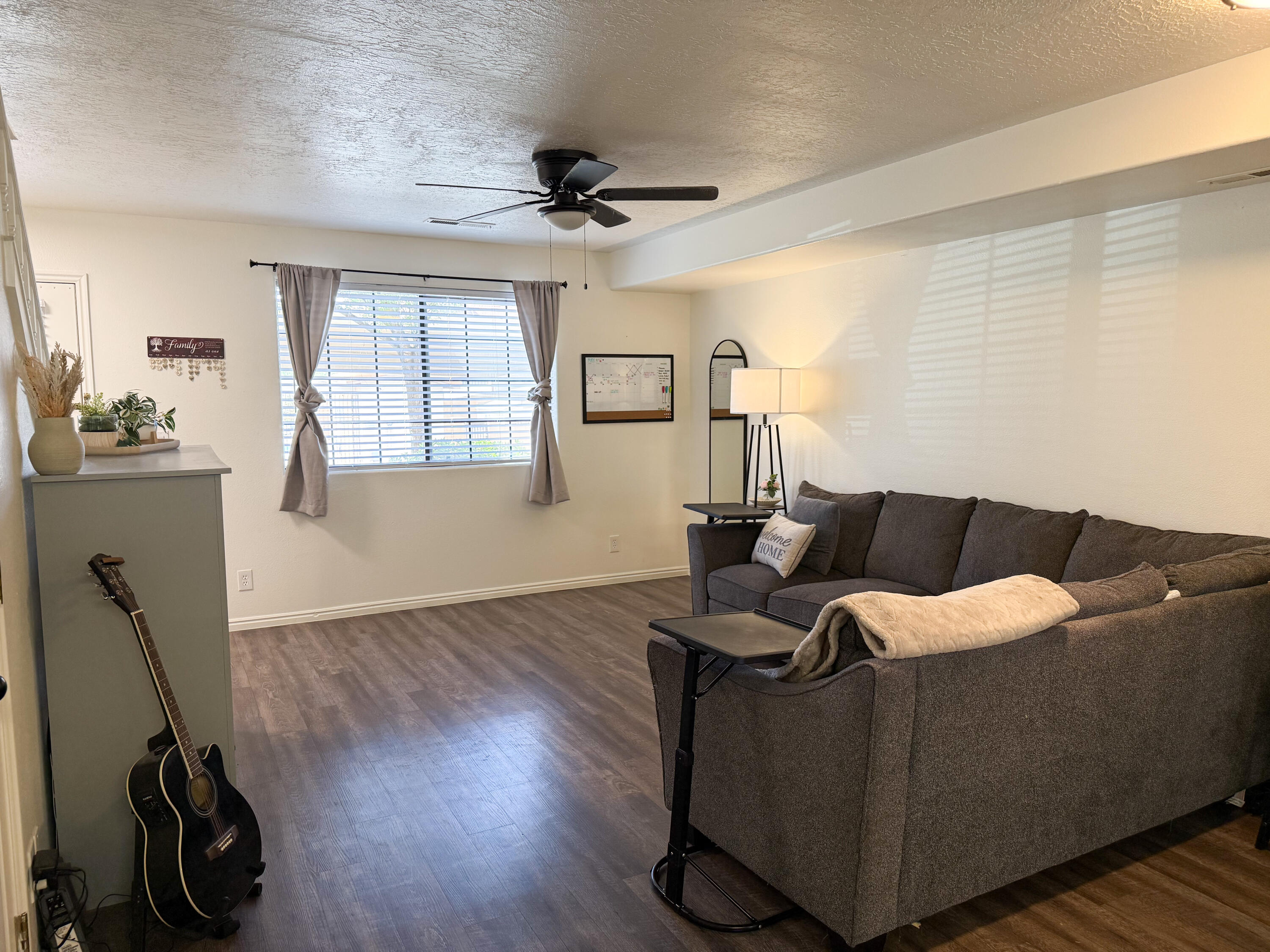 COLOR VIEW TOWNHOMES - Residential