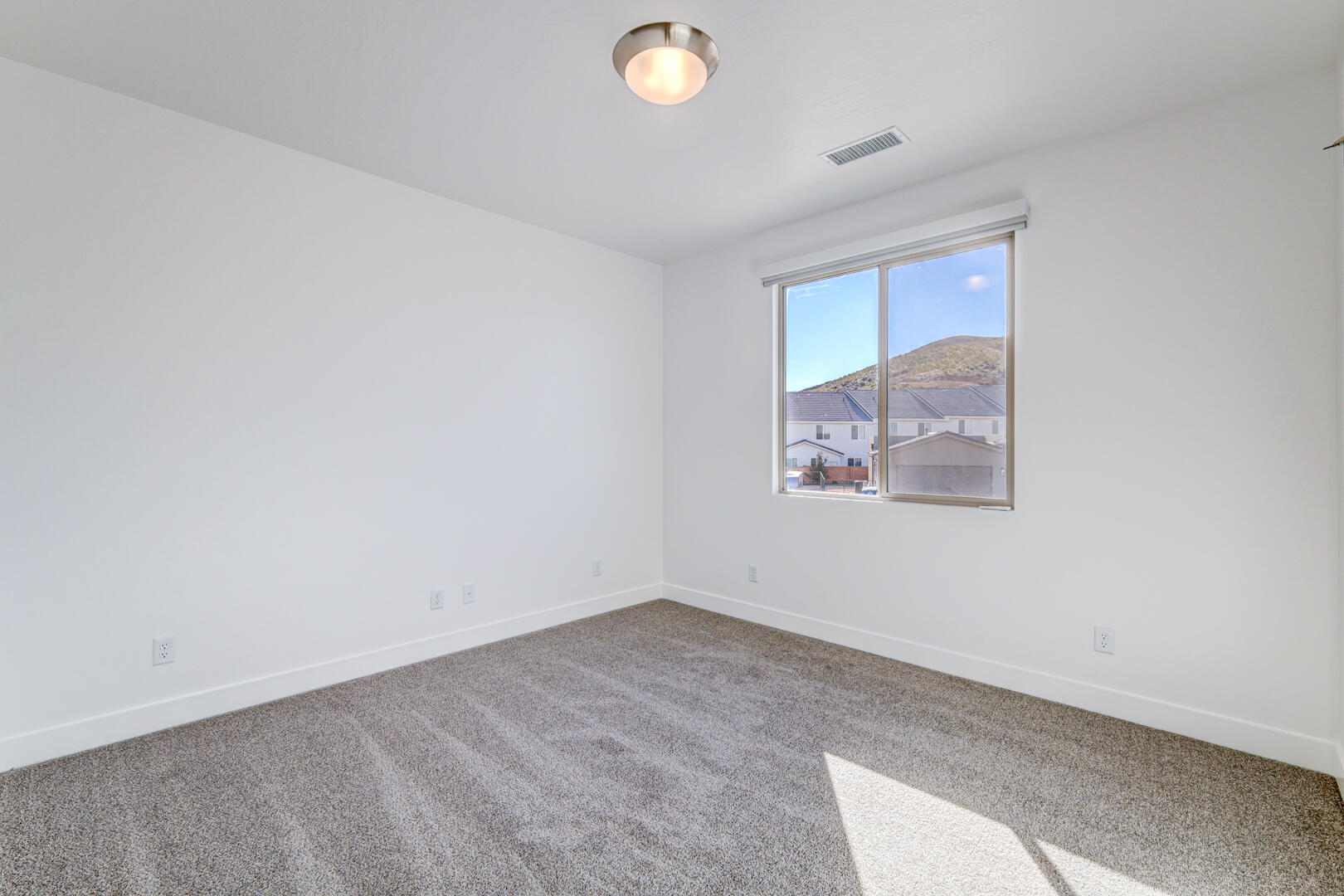 HURRICANE VIEWS - Residential