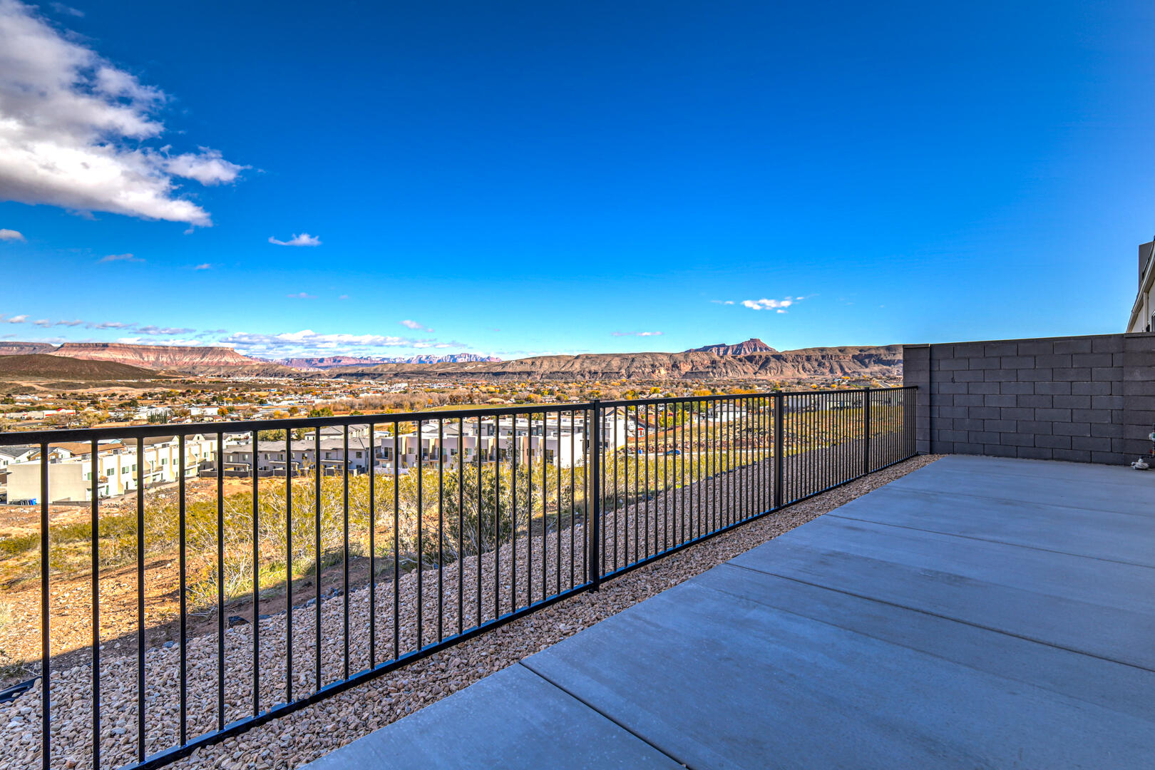 HURRICANE VIEWS - Residential