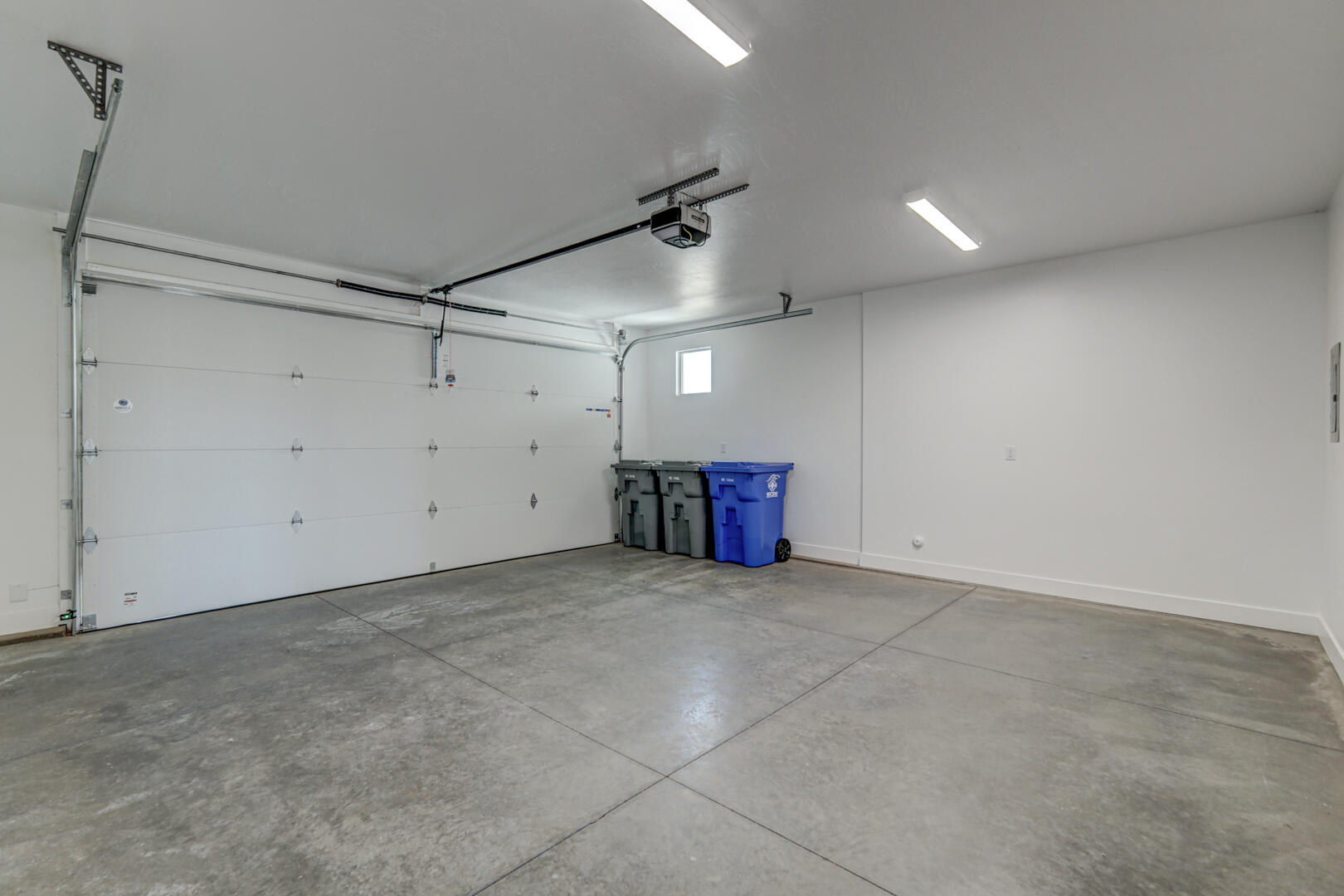 HURRICANE VIEWS - Residential