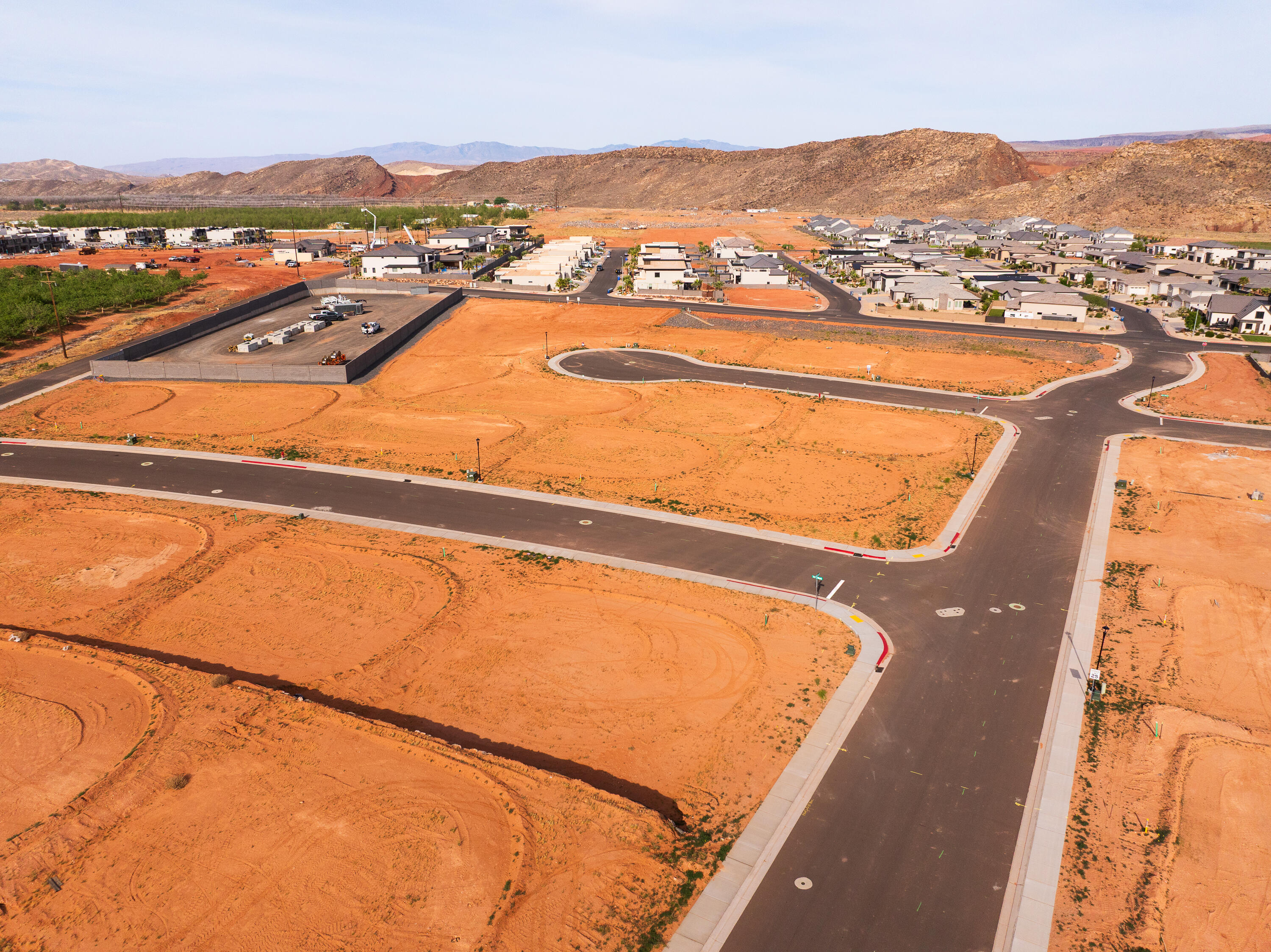 SAND HOLLOW VILLAGE - Land