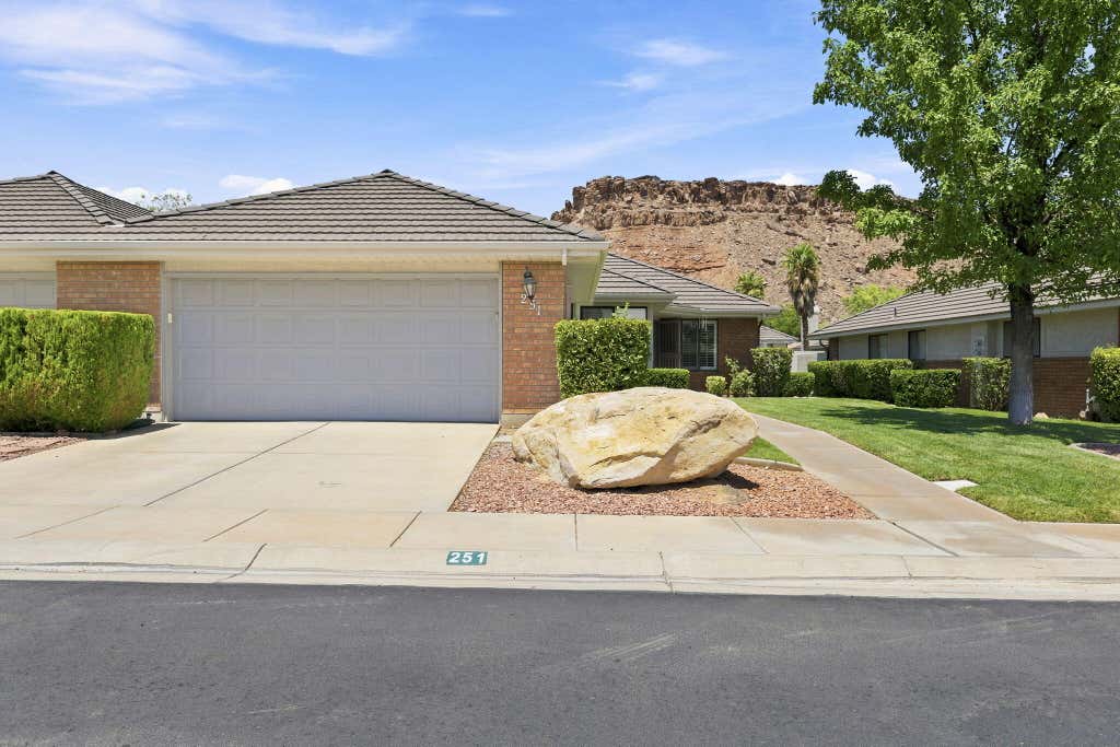 Photo of 875 W Rio Virgin DR #251, Saint George, UT 84790 (MLS # 26-275174)