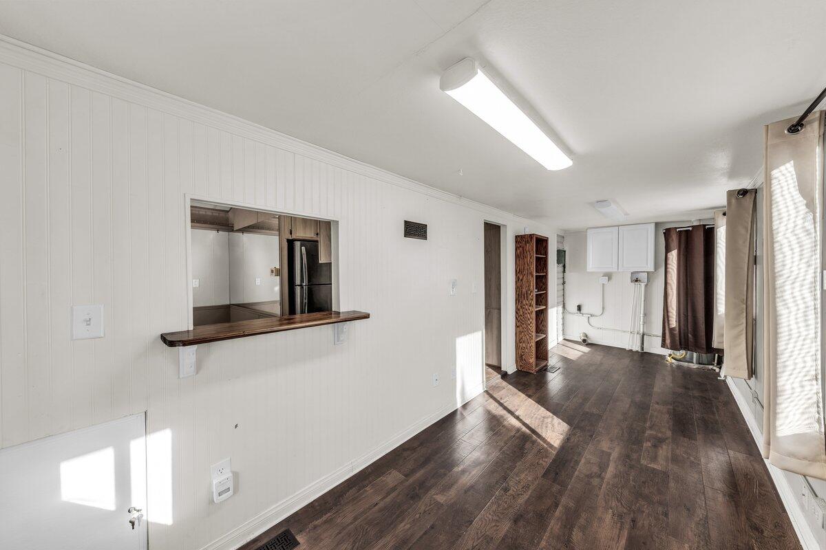 CHEROKEE SPRINGS RV PARK - Residential