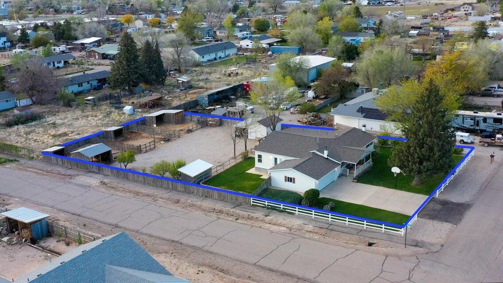 Photo of 4637 N Pioneer DR, Enoch, UT 84721 (MLS # 26-271693)