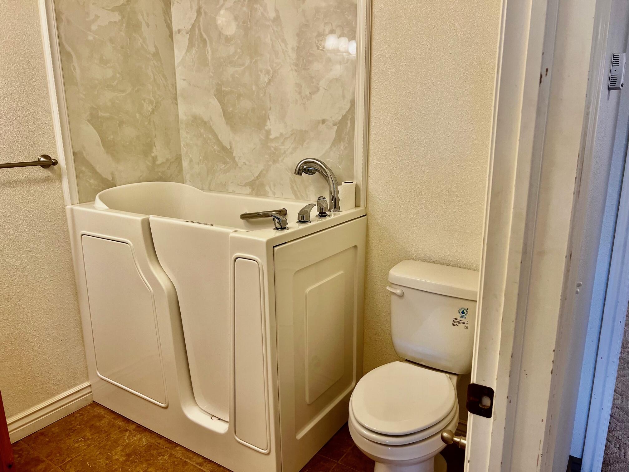 CANYON COVE LEISURE HOME COMMUNITY - Residential