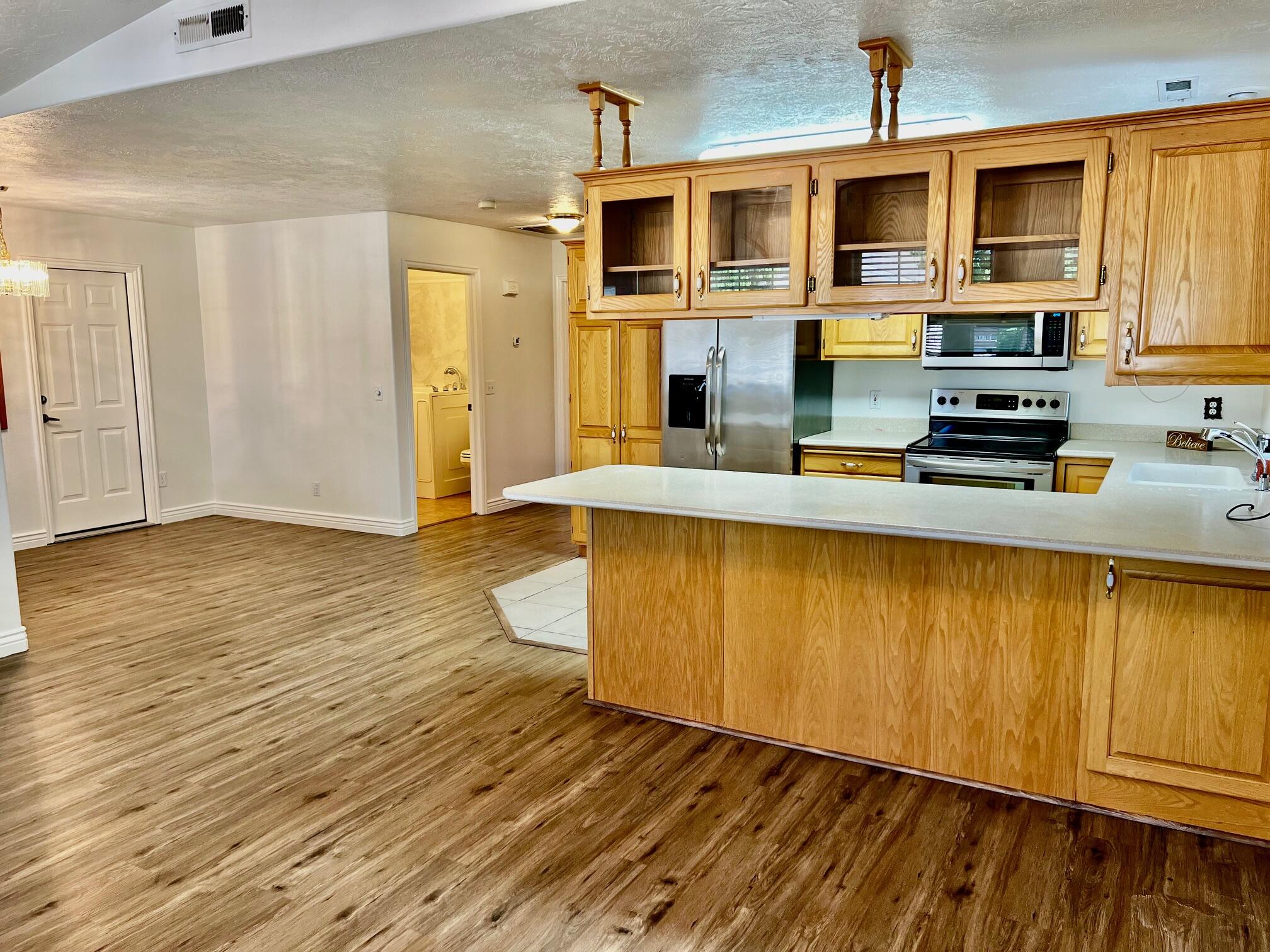 CANYON COVE LEISURE HOME COMMUNITY - Residential