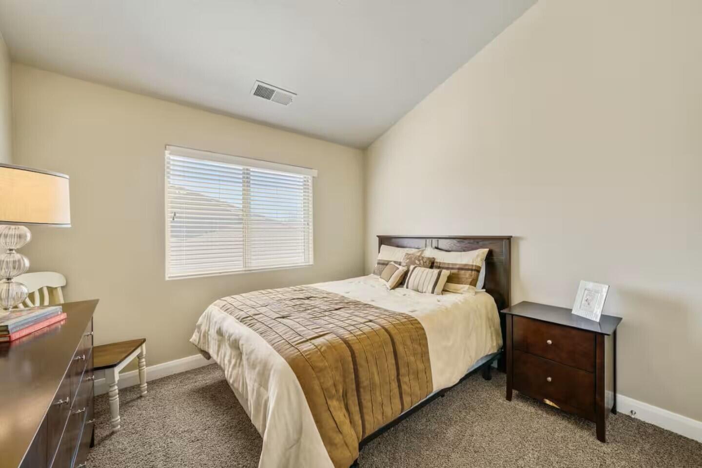 CORAL RIDGE TOWNHOMES - Residential