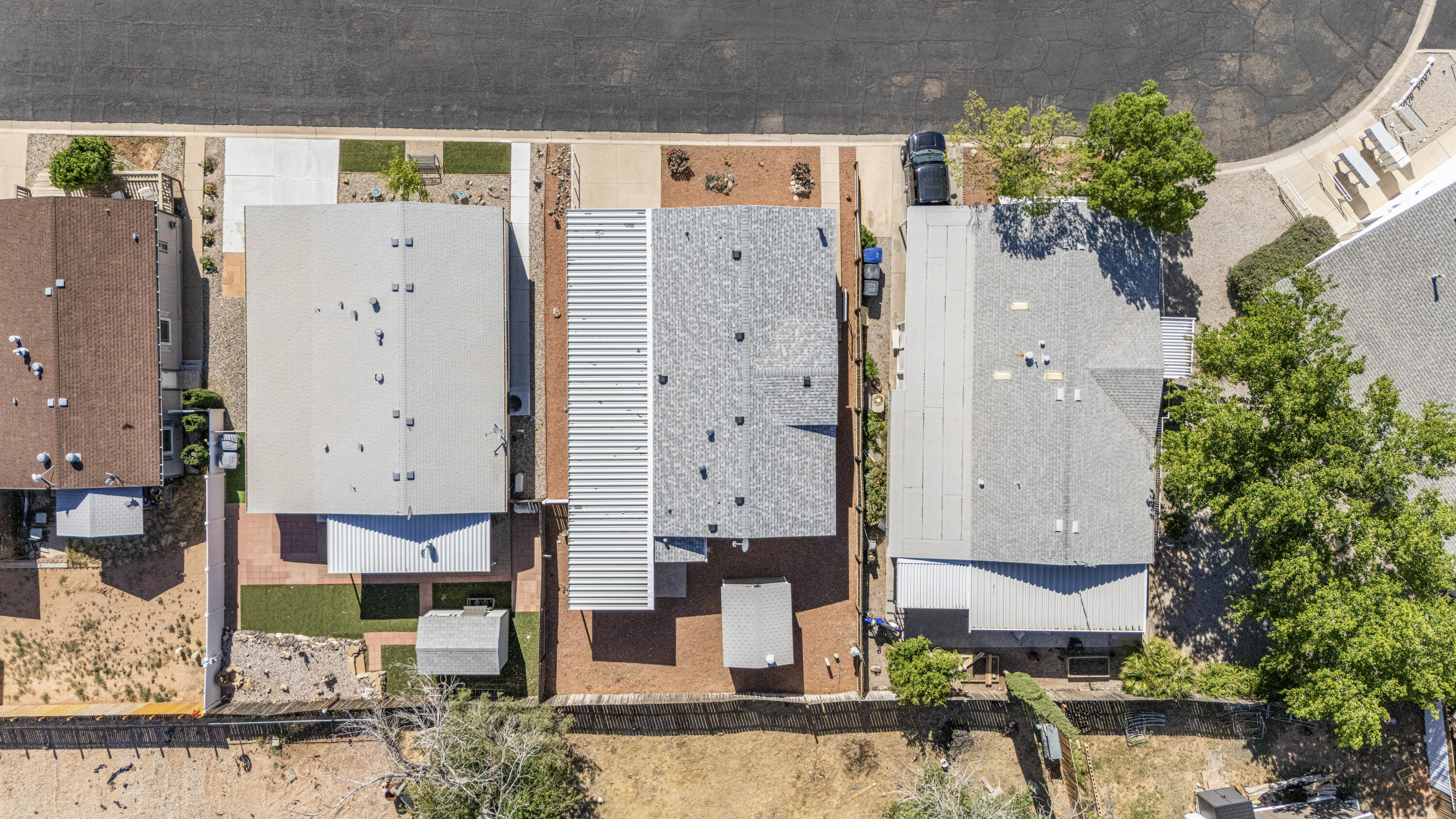 LAVA BLUFF MOBILE HOME PARK - Residential