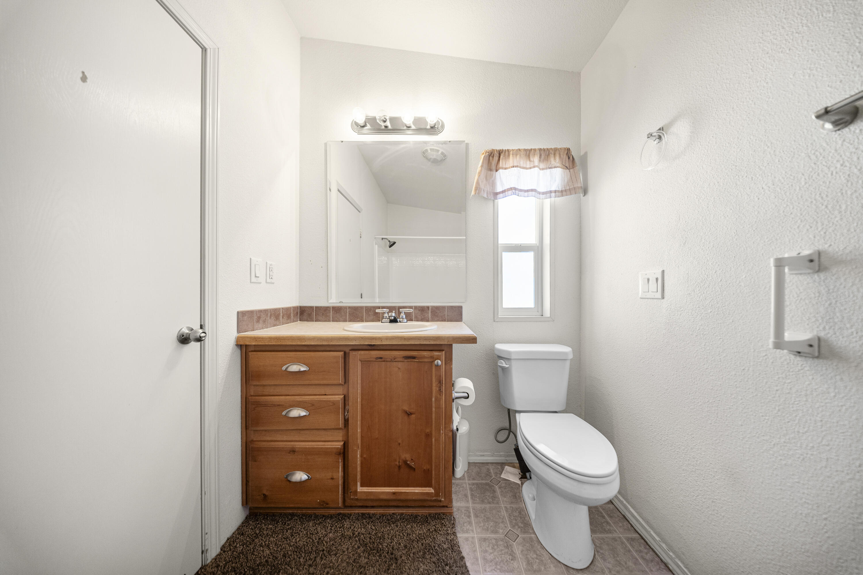 LAVA BLUFF MOBILE HOME PARK - Residential