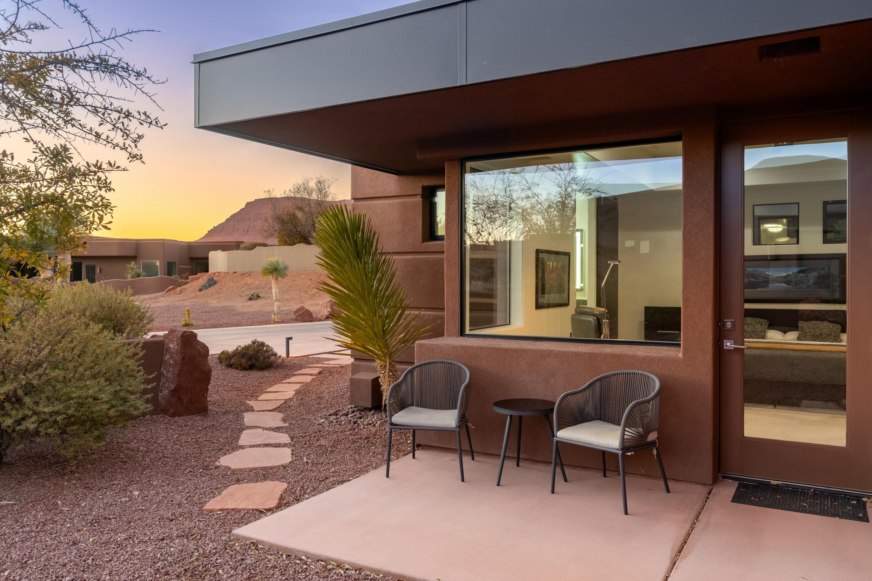 CLIFFS OF SNOW CANYON - Residential