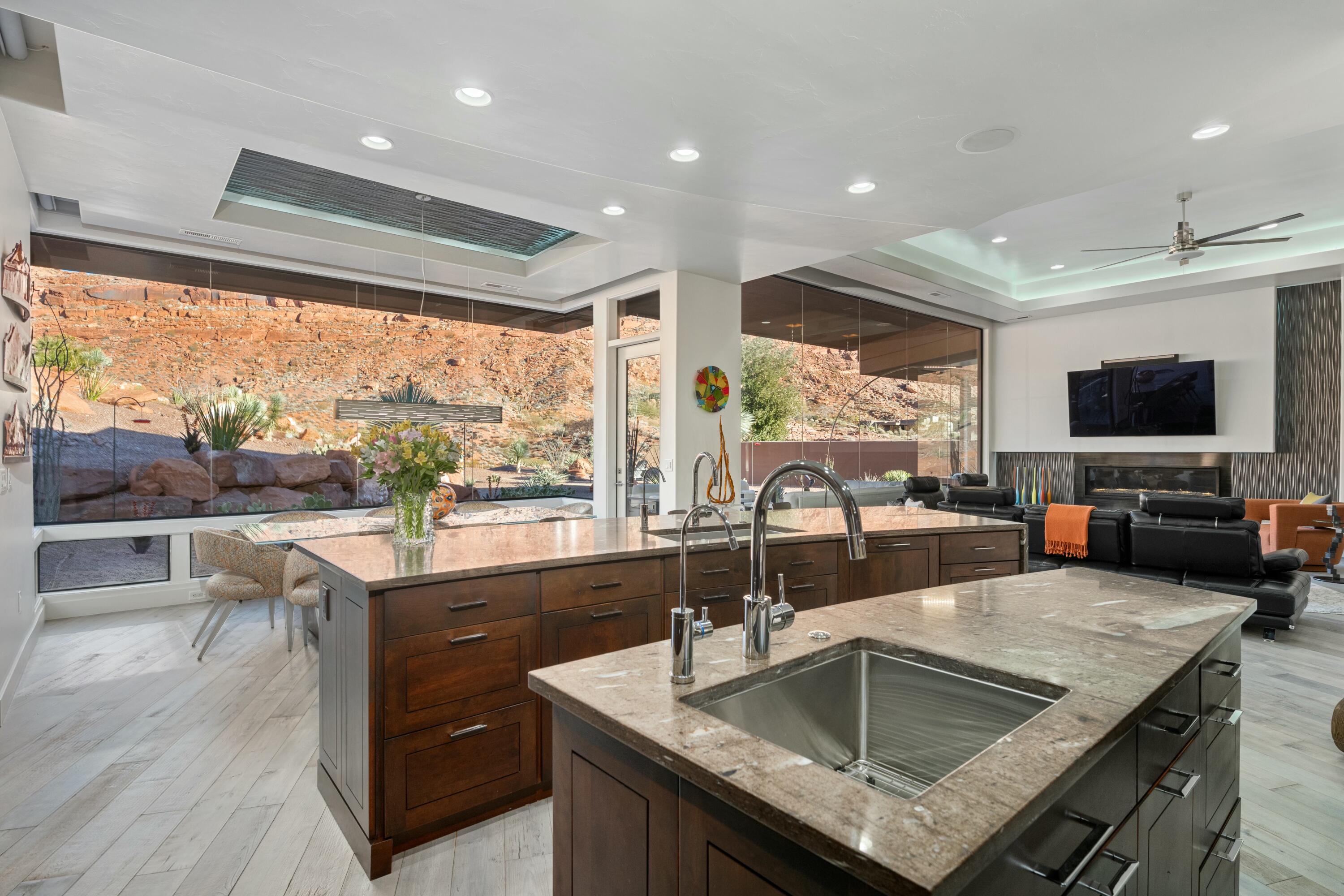 CLIFFS OF SNOW CANYON - Residential