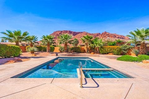 Photo of 951 E CITADEL RD, Ivins, UT 84738 (MLS # 26-271813)