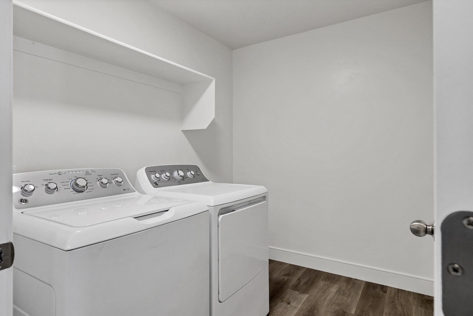 AZALEA TOWNHOMES - Residential
