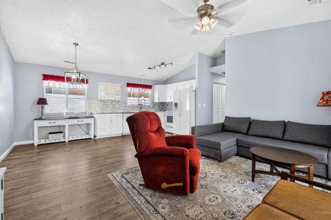 Tiny photo for 1360 E Telegraph ST #5, Washington, UT 84780 (MLS # 26-274066)