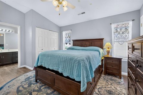 Tiny photo for 1360 E Telegraph ST #5, Washington, UT 84780 (MLS # 26-274066)
