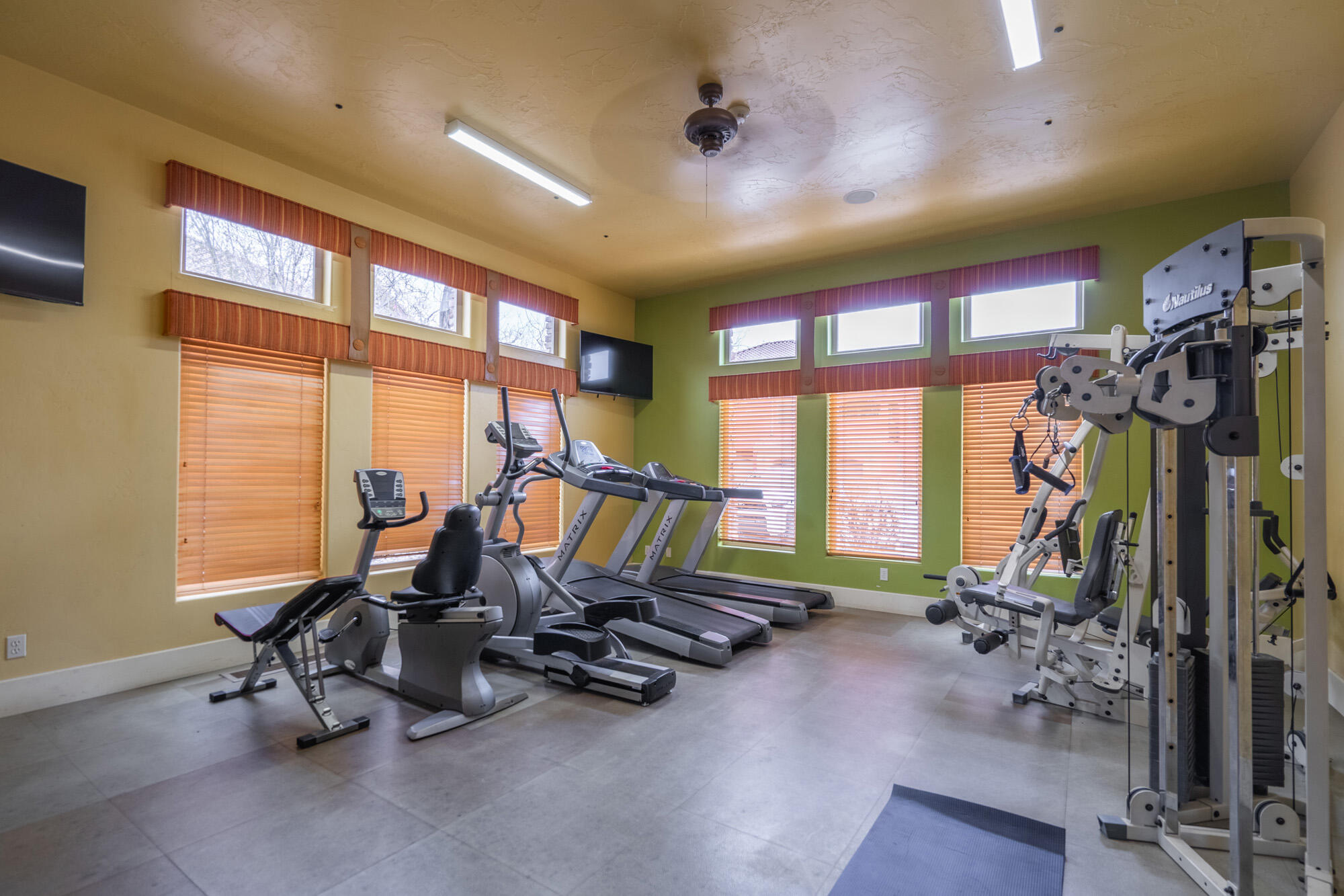 VILLAS AT SIENNA HILLS - Residential