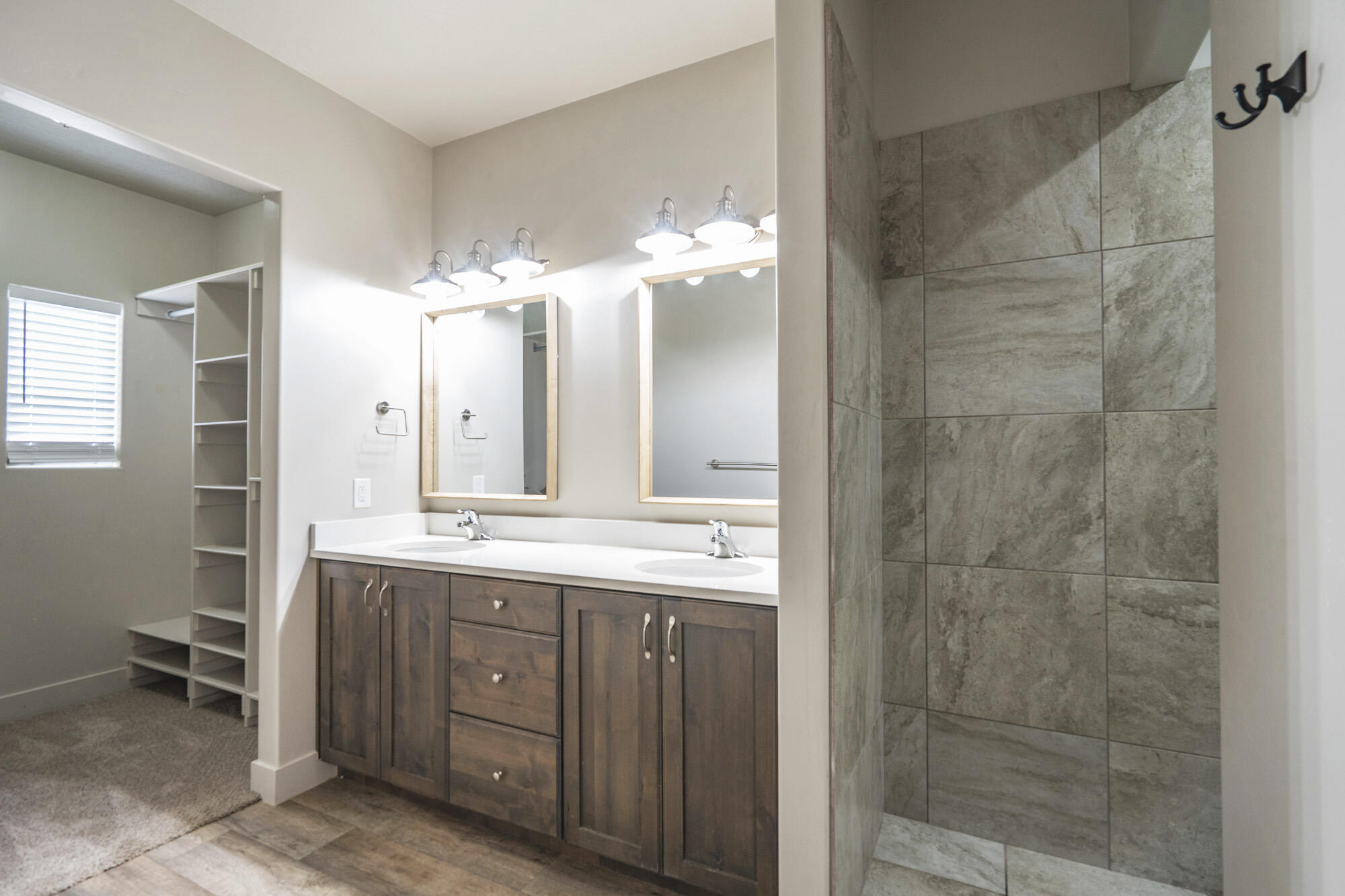 VILLAS AT SIENNA HILLS - Residential