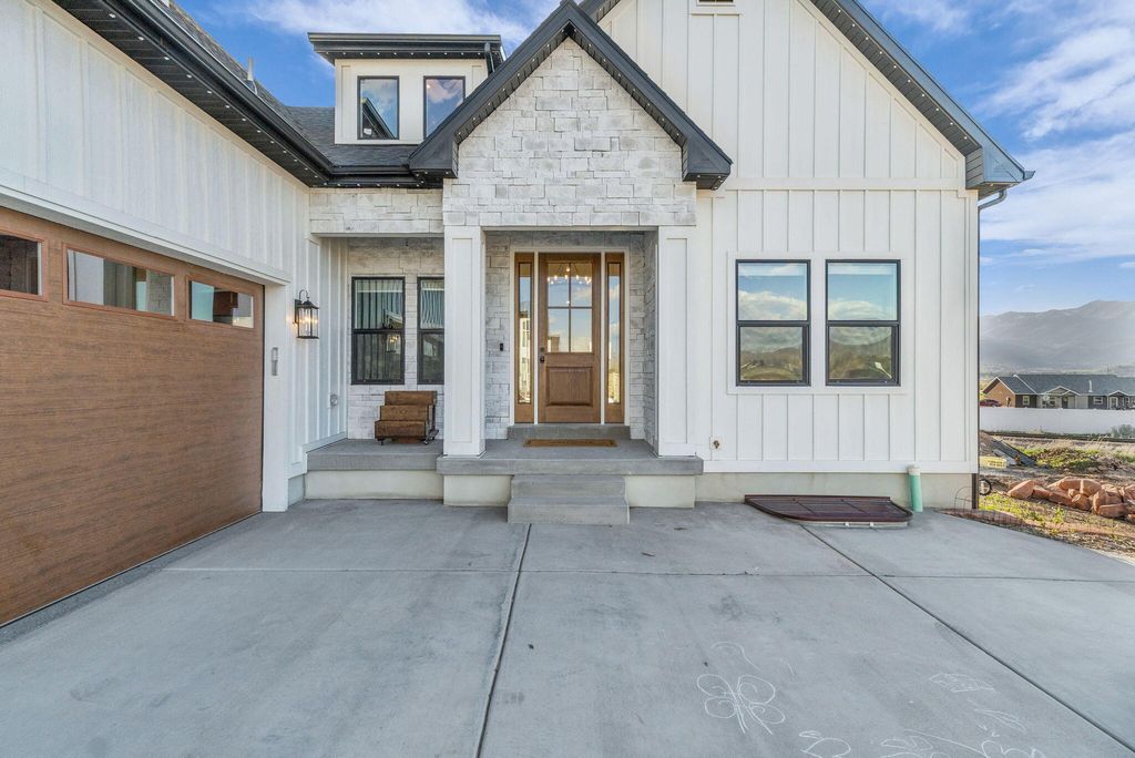 Photo of 1178 S Lauren LN, Heber City, UT 84032 (MLS # 26-271603)