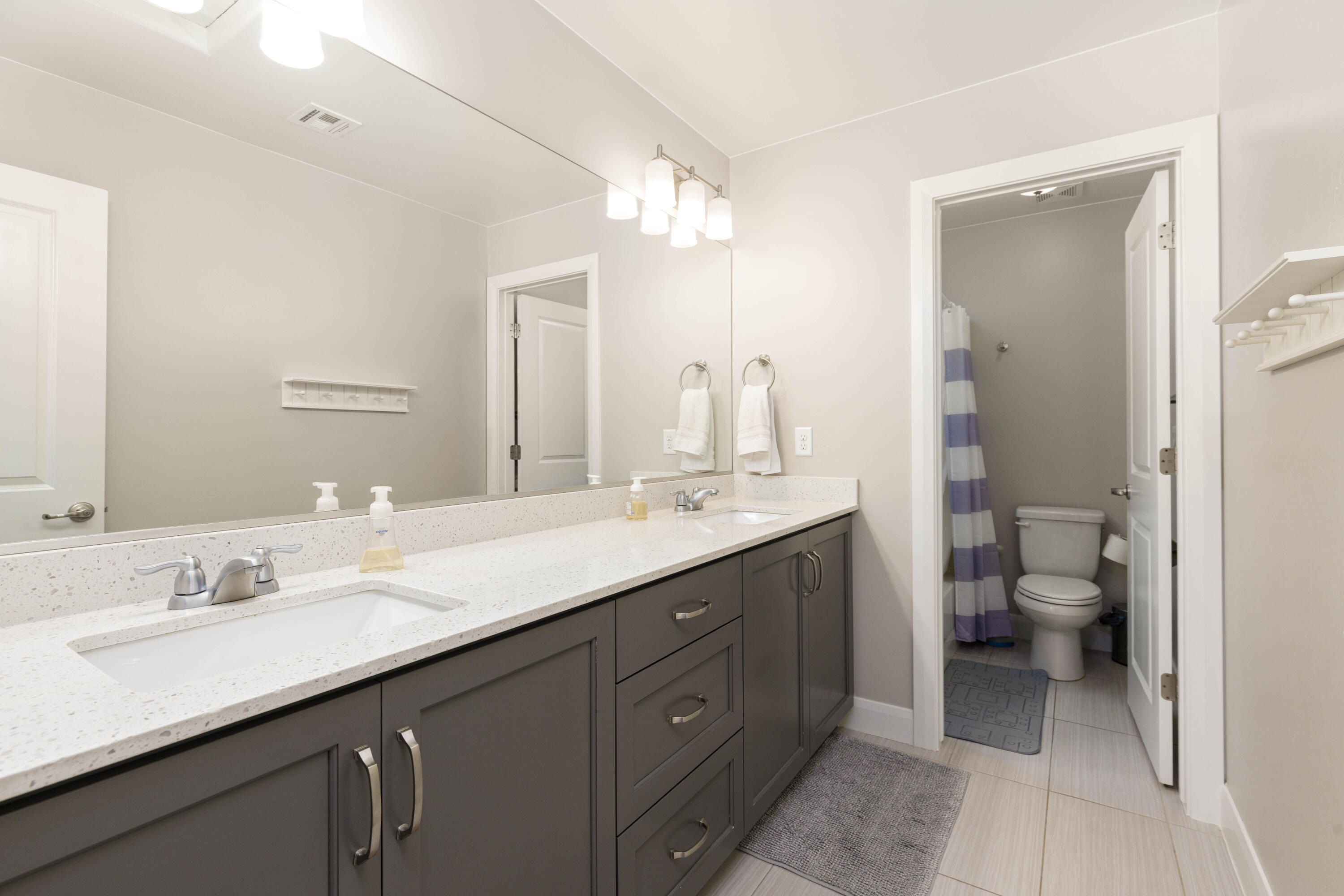 OAKWOOD ESTATES - Residential