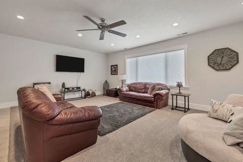 Tiny photo for 188 S Eastridge DR, Saint George, UT 84790 (MLS # 26-271485)