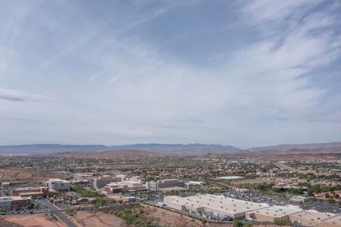 Tiny photo for 188 S Eastridge DR, Saint George, UT 84790 (MLS # 26-271485)