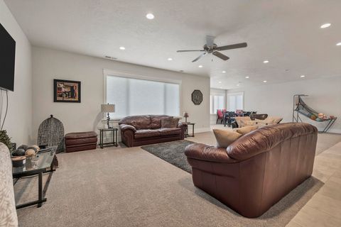 Tiny photo for 188 S Eastridge DR, Saint George, UT 84790 (MLS # 26-271485)