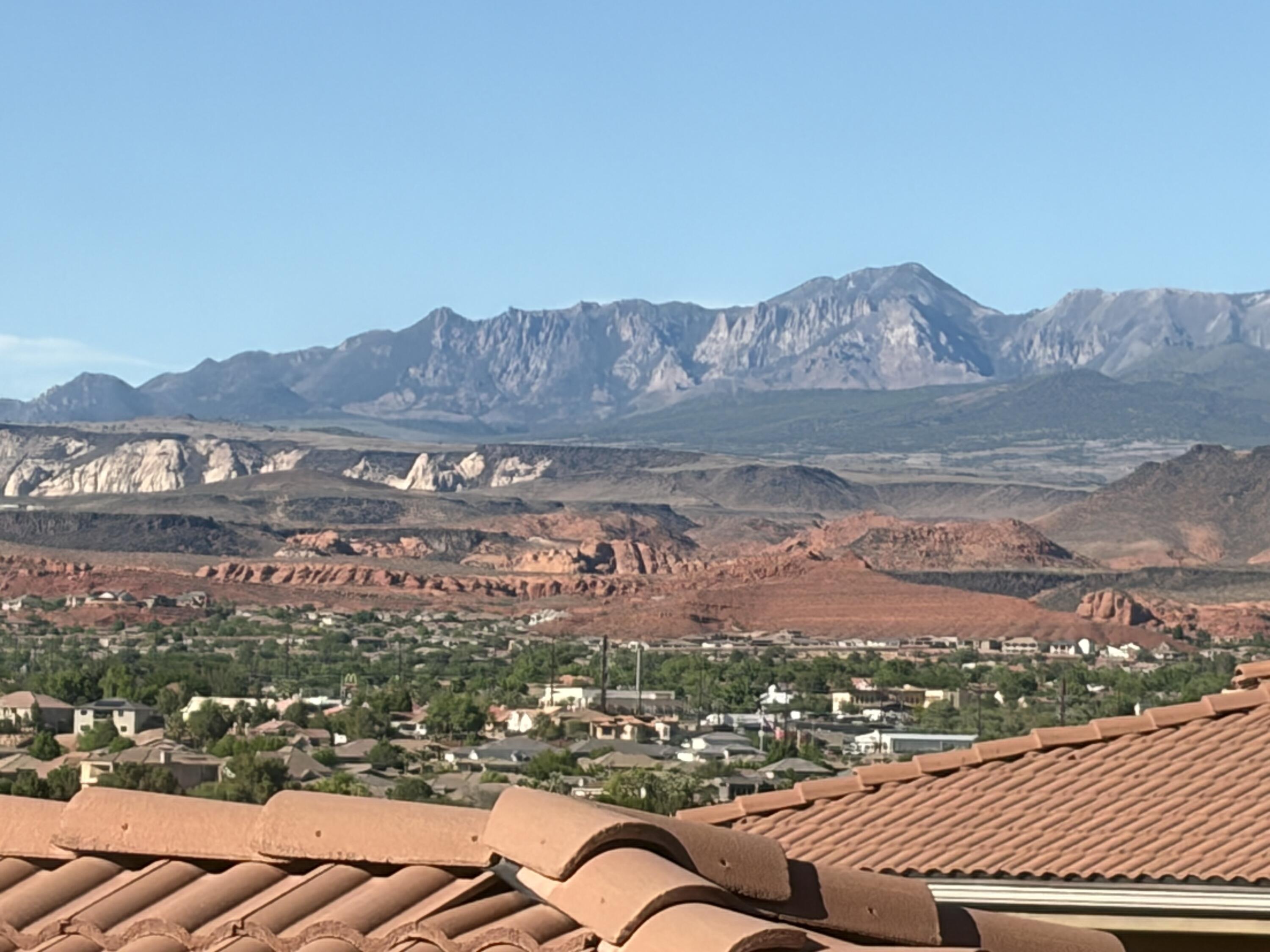 BELLA TERRAZZA AT SUNBROOK - Residential
