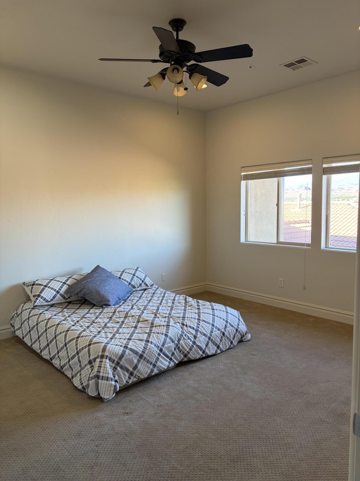 BELLA TERRAZZA AT SUNBROOK - Residential