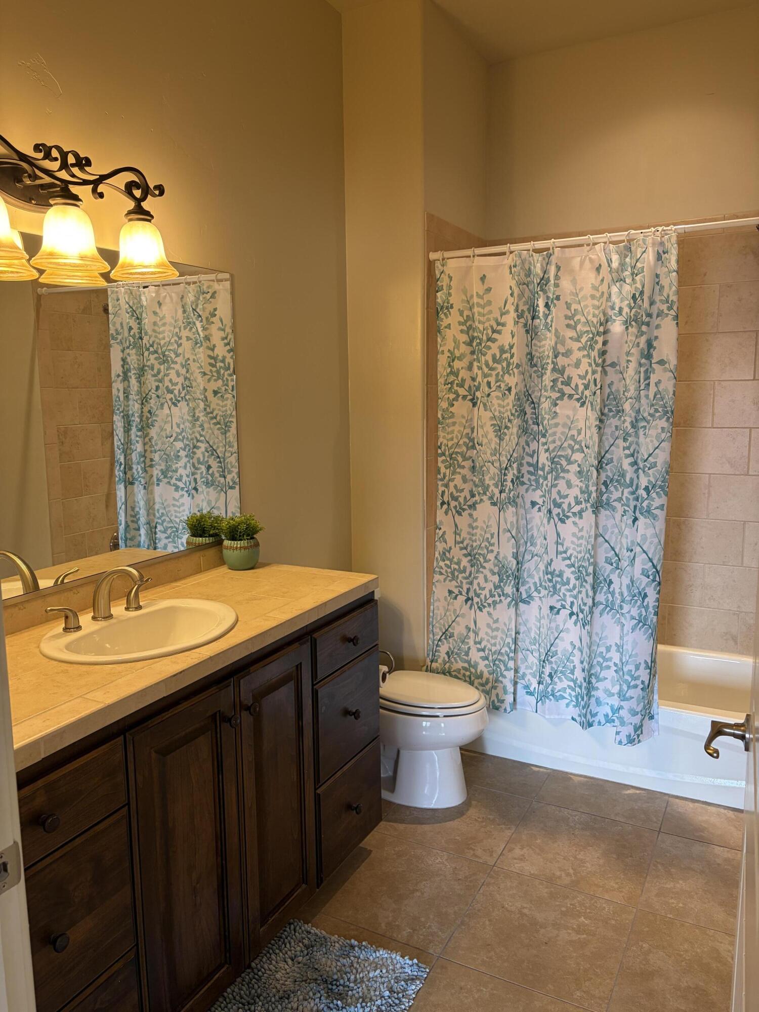 BELLA TERRAZZA AT SUNBROOK - Residential
