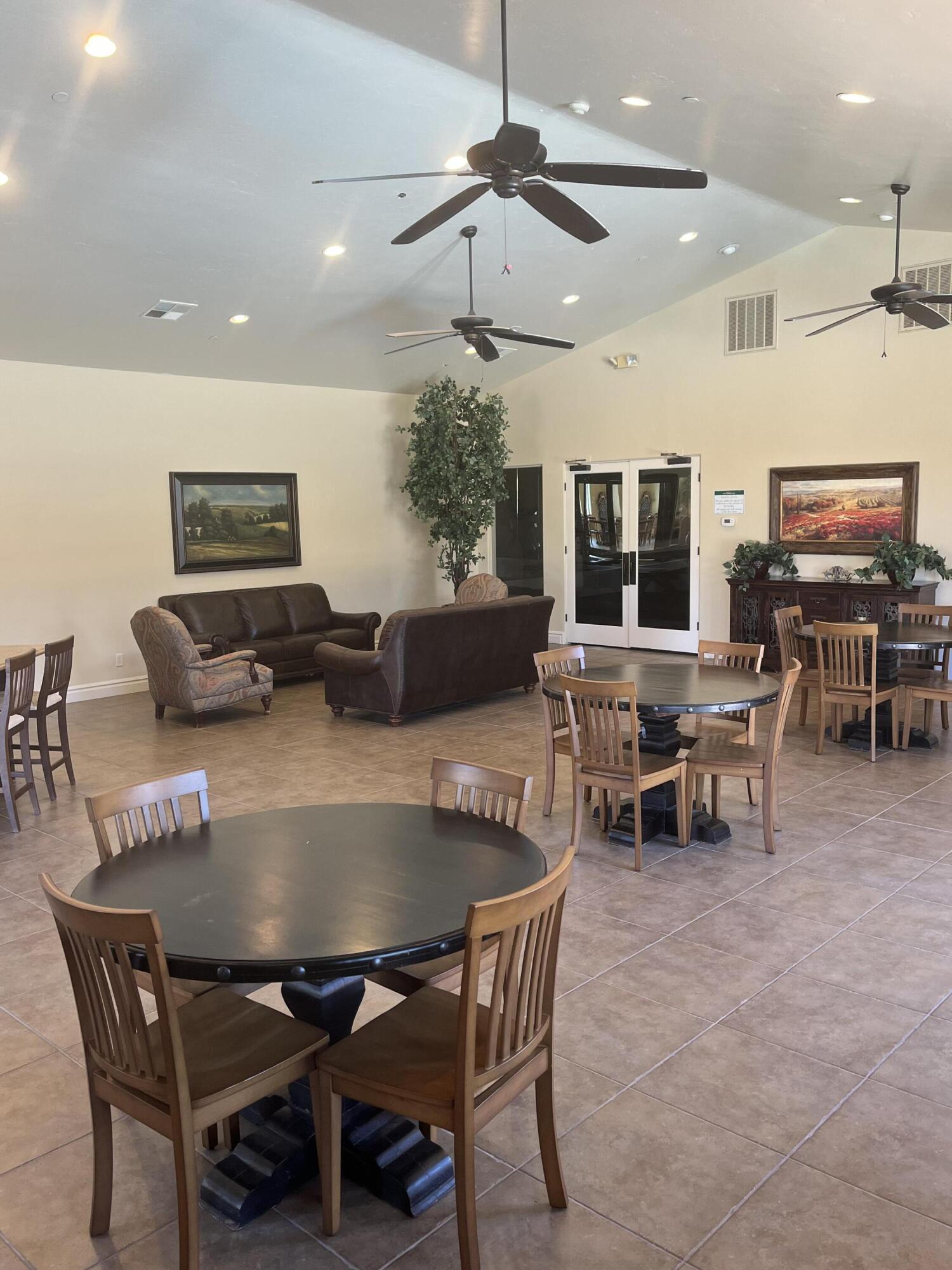 BELLA TERRAZZA AT SUNBROOK - Residential