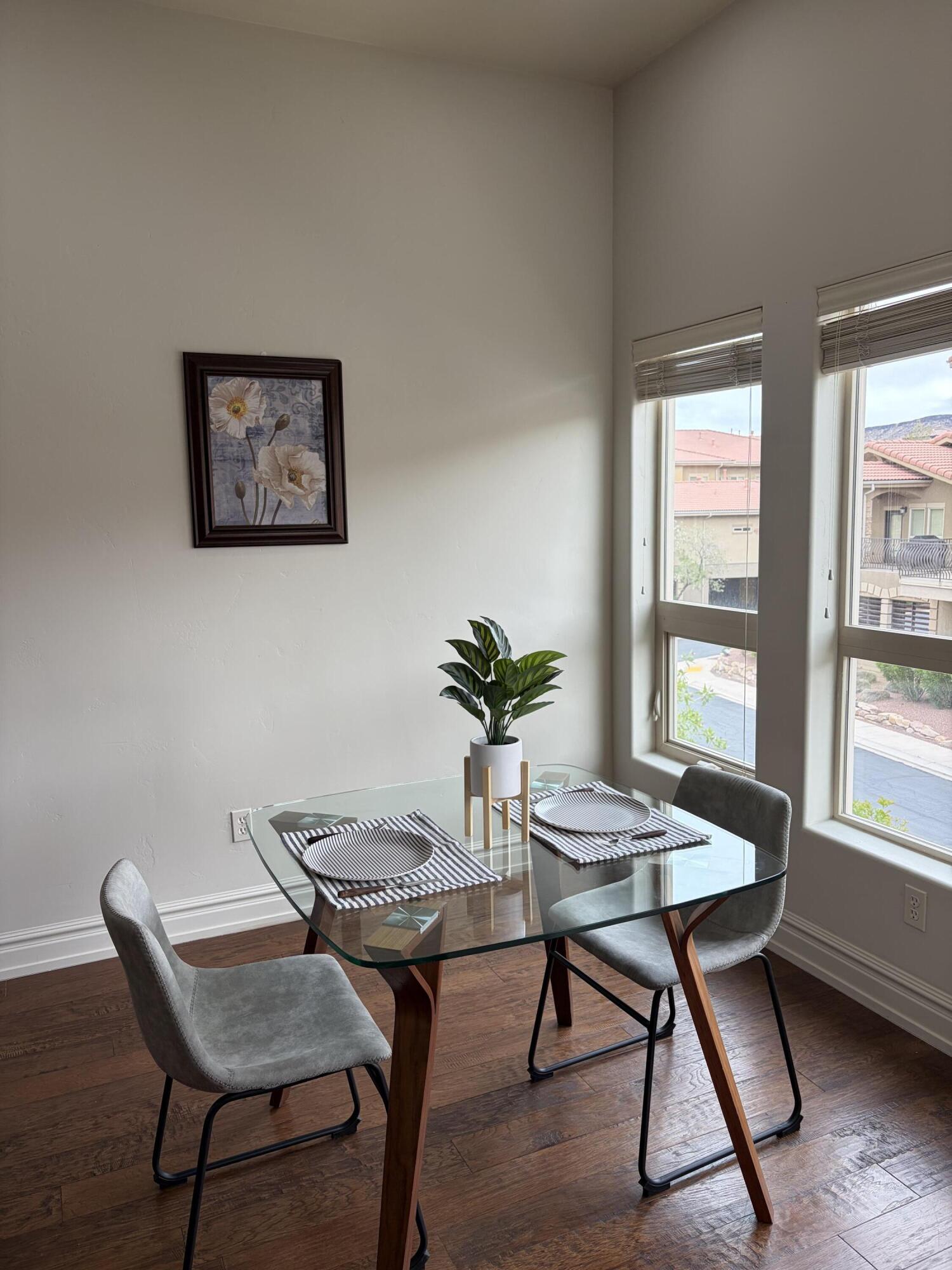 BELLA TERRAZZA AT SUNBROOK - Residential