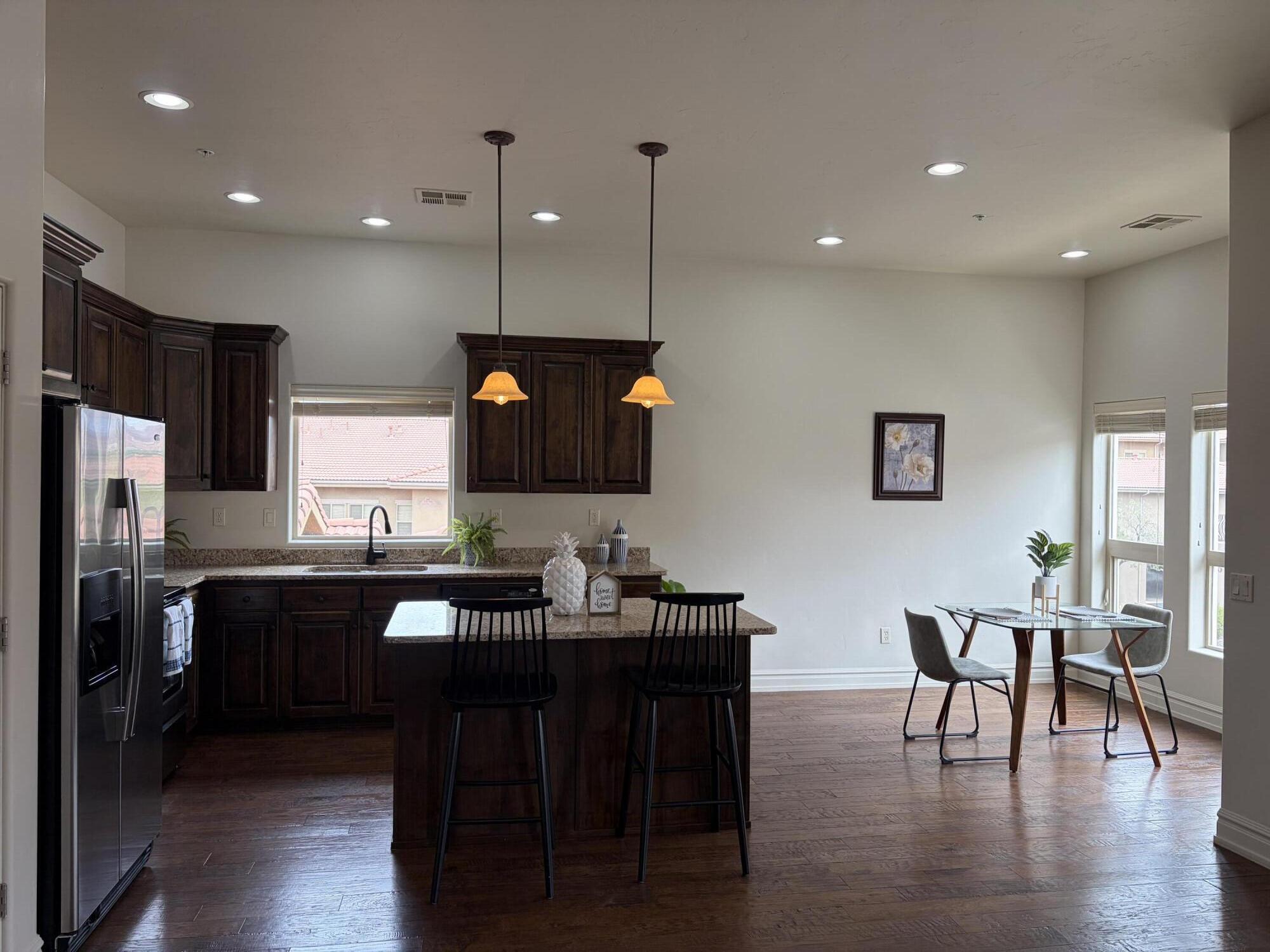 BELLA TERRAZZA AT SUNBROOK - Residential