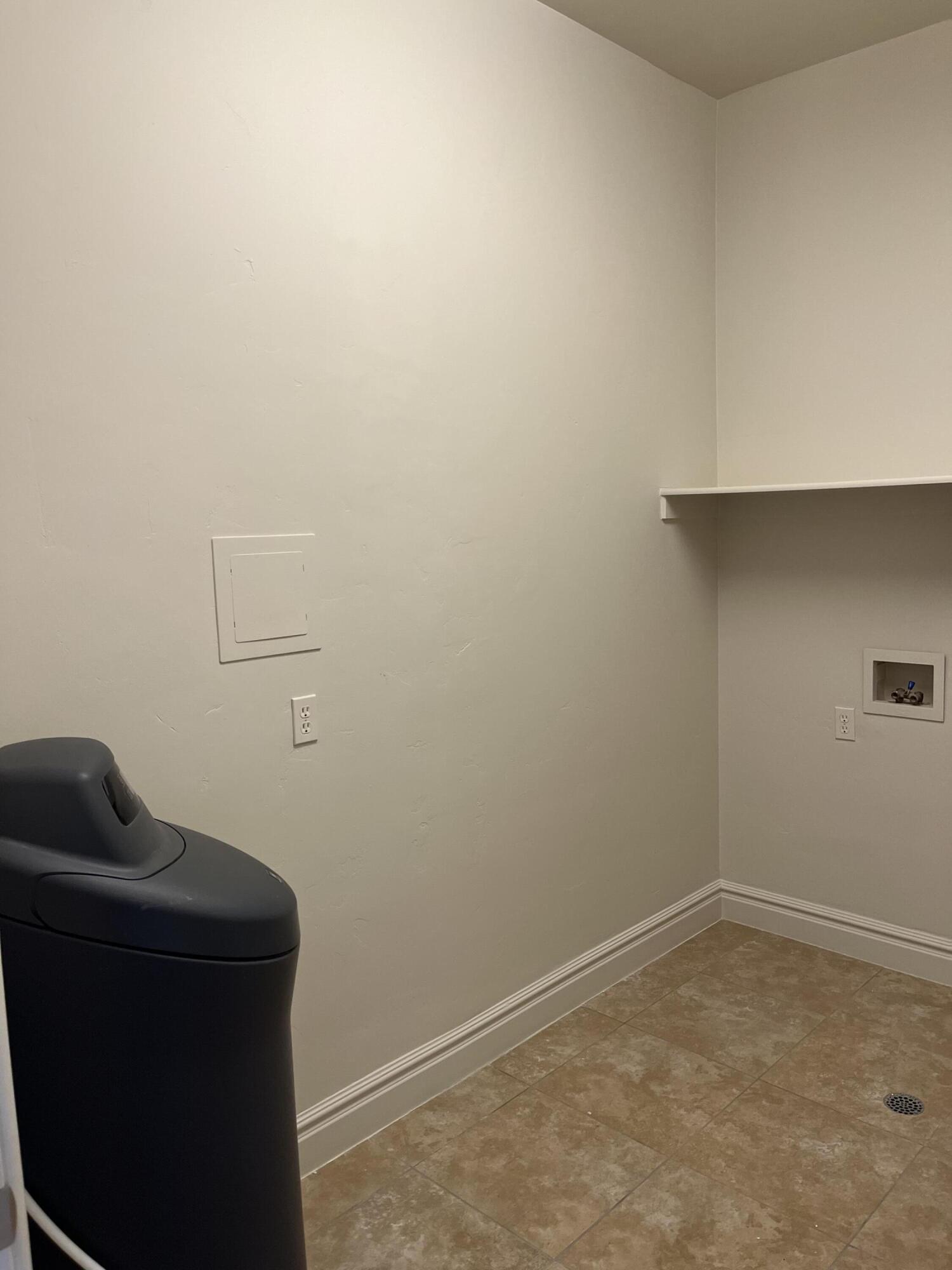 BELLA TERRAZZA AT SUNBROOK - Residential