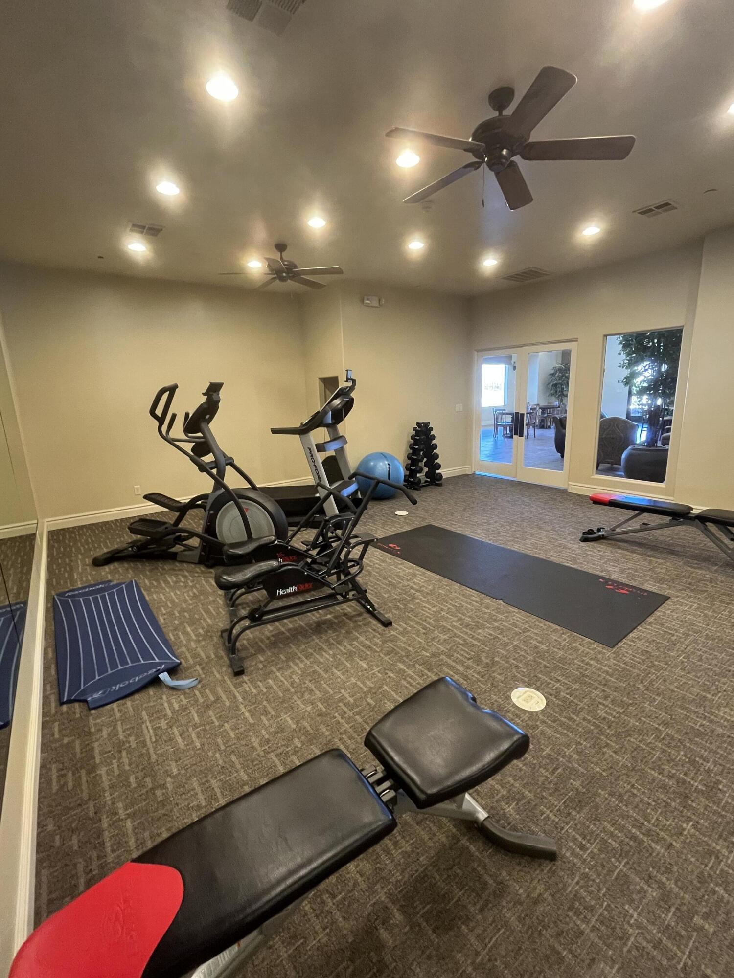 BELLA TERRAZZA AT SUNBROOK - Residential