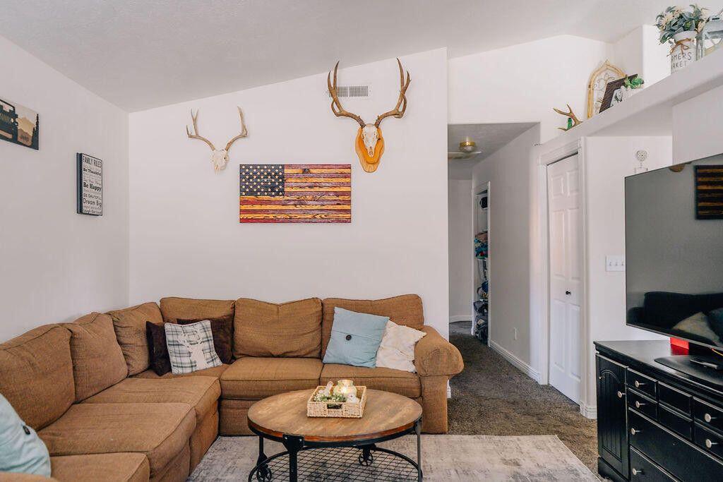 PHEASANT GLEN - Residential