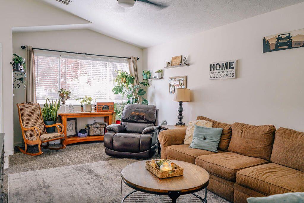 PHEASANT GLEN - Residential