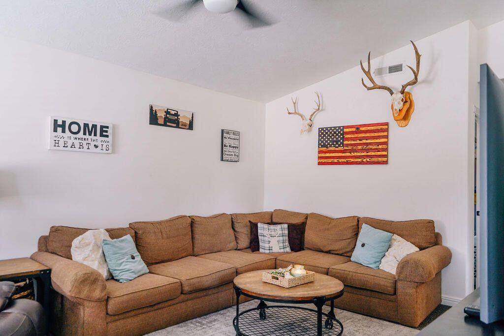 PHEASANT GLEN - Residential