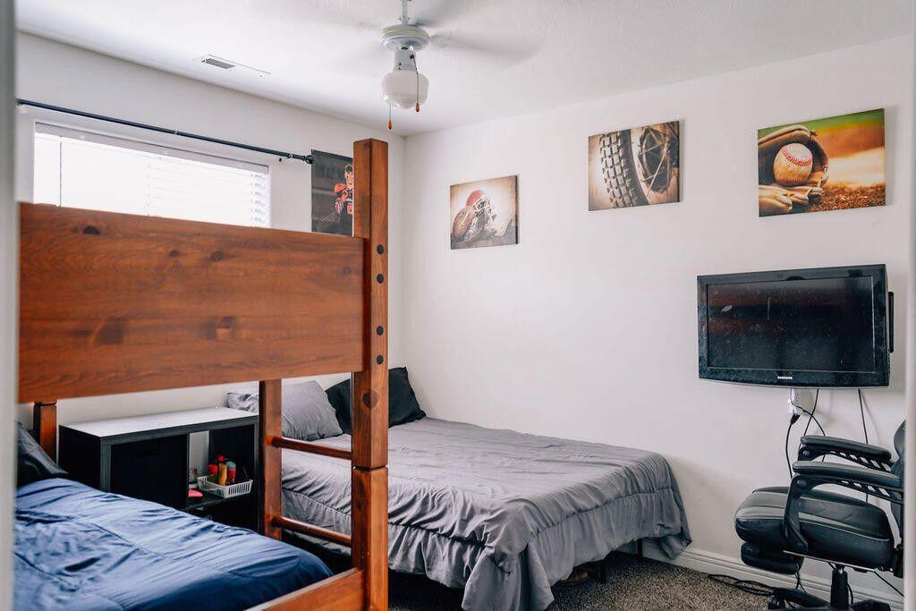 PHEASANT GLEN - Residential