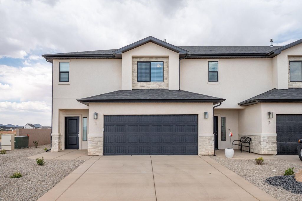 Photo of 51 S 4375 W 32 #32, Cedar City, UT 84720 (MLS # 26-271626)